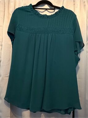 *FREE with Purchase* Torrid Teal Pleated Yoke Short-Sleeve Women's Top